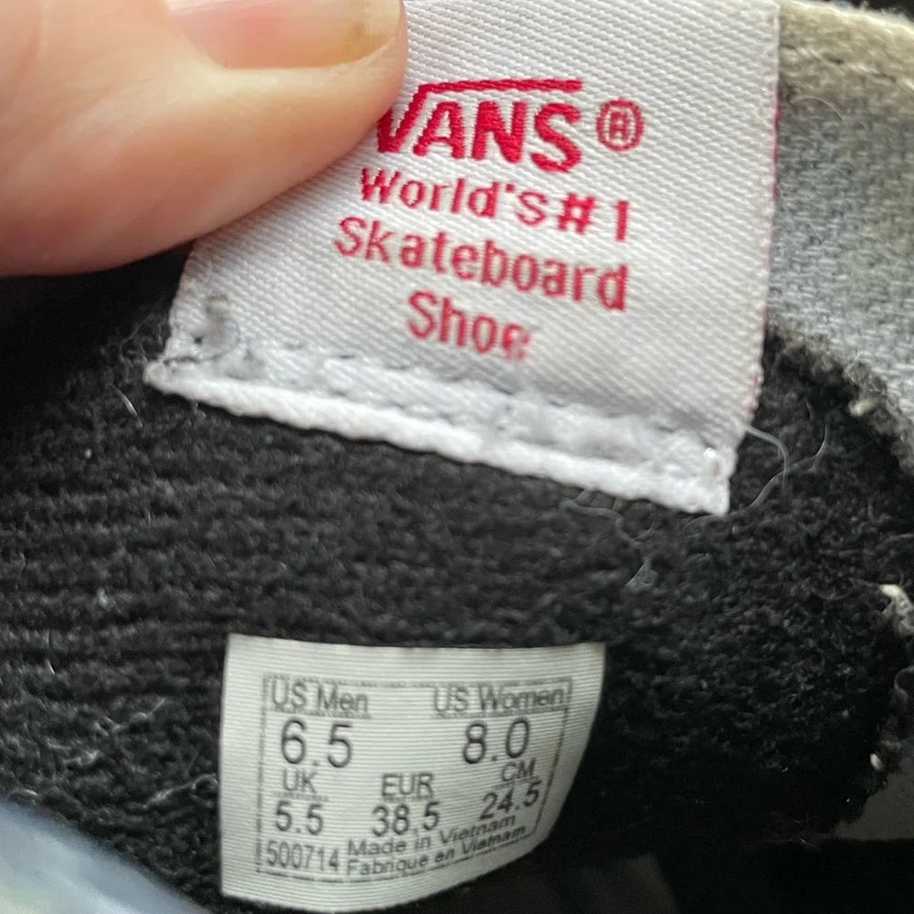 Van’s women’s Sk8-Hi Skate Core Classic Shoes Navy & Blue size 8